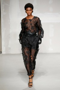 Krizia RTW Spring 2018