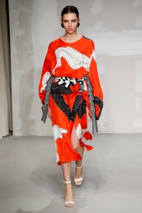 Krizia RTW Spring 2018
