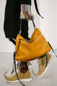 Details at Loewe RTW Spring 2018