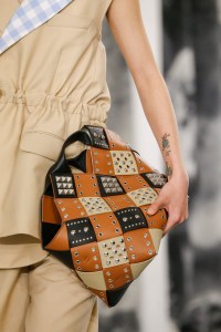 Details at Loewe RTW Spring 2018