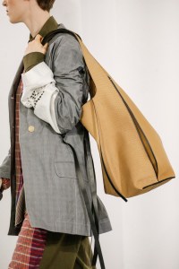 Details at Loewe RTW Spring 2018