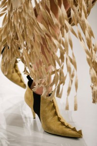Details at Loewe RTW Spring 2018