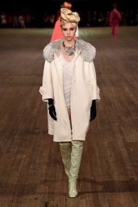 Marc Jacobs RTW Spring 2018