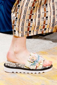 Details at Antonio Marras RTW Spring 2018