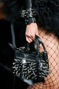 Details at Moschino RTW Spring 2018