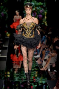 Moschino RTW Spring 2018
