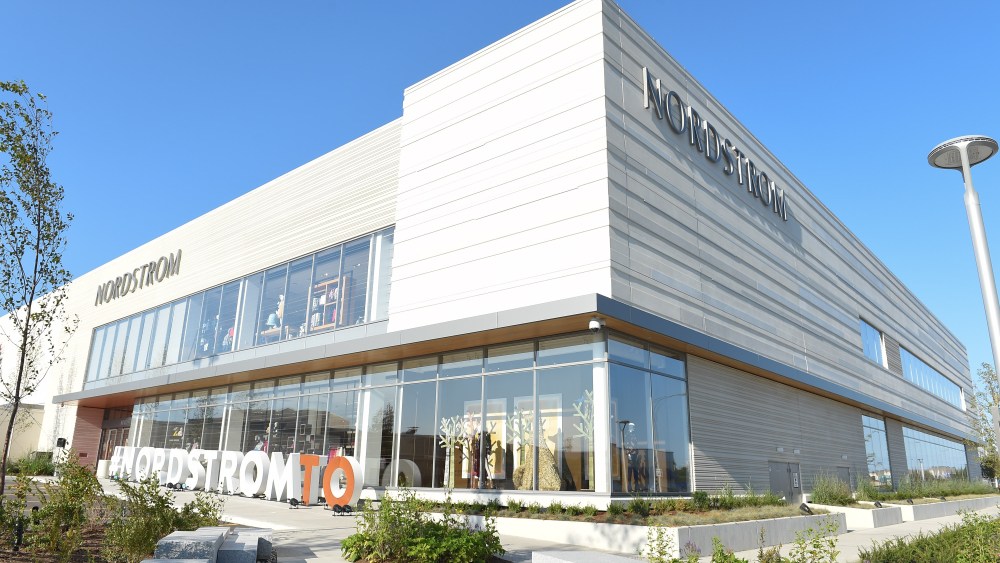 Nordstrom Sees Profit Leap Despite Tepid Comps