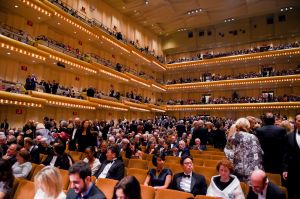 AtmosphereNew York Philharmonic Opening Night Gala, David Geffen Hall, New York, USA - 19 Sep 2017