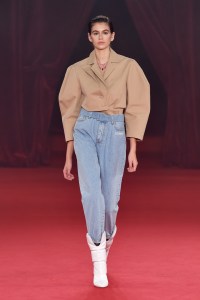 Off-White RTW Spring 2018