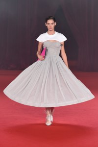 Off-White RTW Spring 2018