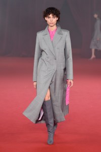 Off-White RTW Spring 2018