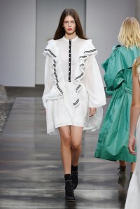 Philosophy di Lorenzo Serafini RTW Spring 2018