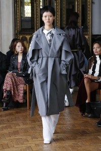 Sharon Wauchob RTW Spring 2018