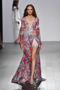 Tadashi Shoji RTW Spring 2018