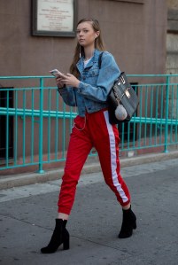 Street style at New York Fashion Week spring 2018.