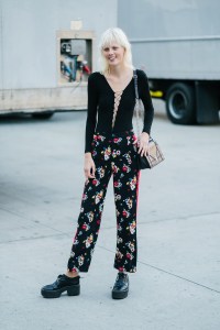Street style at New York Fashion Week spring 2018.