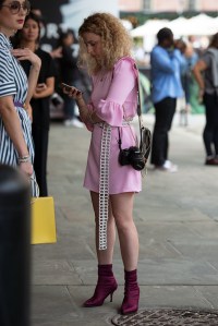 Street style at New York Fashion Week spring 2018.