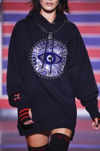 Tommy Hilfiger RTW Spring 2018