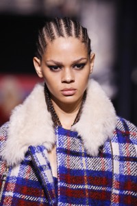 Tommy Hilfiger RTW Spring 2018