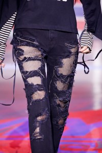 Tommy Hilfiger RTW Spring 2018