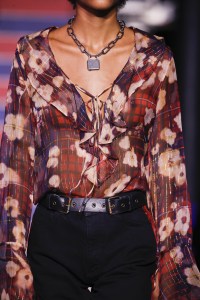 Tommy Hilfiger RTW Spring 2018