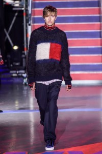 Tommy Hilfiger RTW Fall 2017