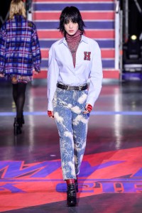 Tommy Hilfiger RTW Fall 2017