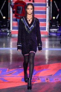 Tommy Hilfiger RTW Fall 2017