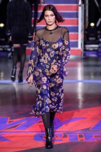 Tommy Hilfiger RTW Fall 2017