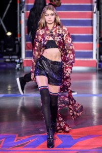 Tommy Hilfiger RTW Fall 2017