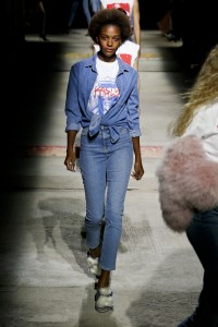 Topshop RTW Spring 2018