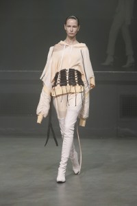 Unravel RTW Spring 2018