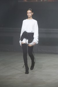 Unravel RTW Spring 2018