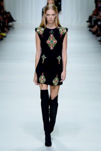 Versace RTW Spring 2018