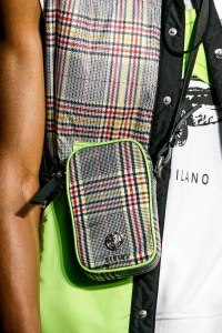 Details at Versus Versace RTW Spring 2018