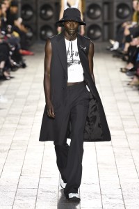 Versus Versace RTW Spring 2018