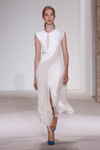 Victoria Beckham RTW Spring 2018