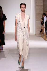 Victoria Beckham RTW Spring 2018