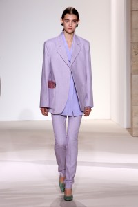 Victoria Beckham RTW Spring 2018