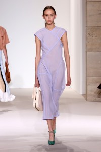 Victoria Beckham RTW Spring 2018
