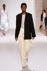 Victoria Beckham RTW Spring 2018