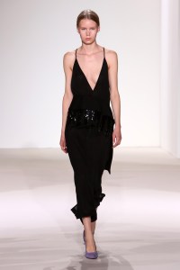 Victoria Beckham RTW Spring 2018