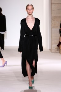 Victoria Beckham RTW Spring 2018