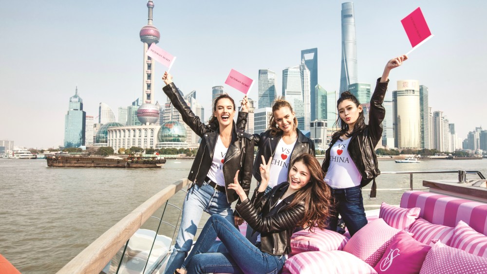 Shanghai Customs Destroy $30m of Imported Clothing