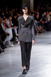 Yohji Yamamoto RTW Spring 2018