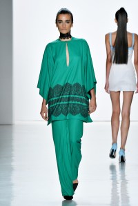 Zang Toi RTW Spring 2018