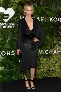 Amber Valletta11th Annual God's Love We Deliver 'Golden Heart Awards', Arrivals, New York, USA - 16 Oct 2017WEARING MICHAEL KORS SAME OUTFIT AS CATWALK MODEL *8411138du