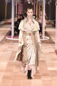Alexander McQueen RTW Spring 2018