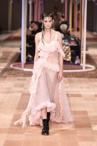 Alexander McQueen RTW Spring 2018