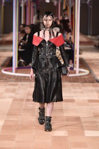 Alexander McQueen RTW Spring 2018